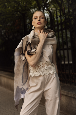 The Beige Tulip Scarf