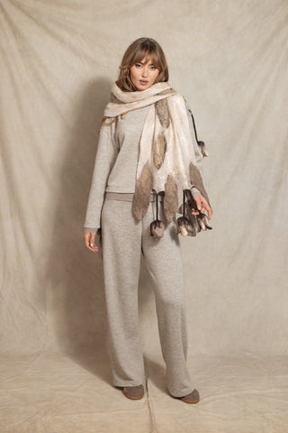 Weißer Tulpen-Schal